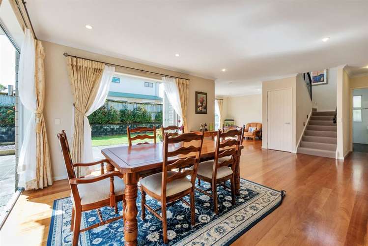 8 Bur Oak Terrace Schnapper Rock_8