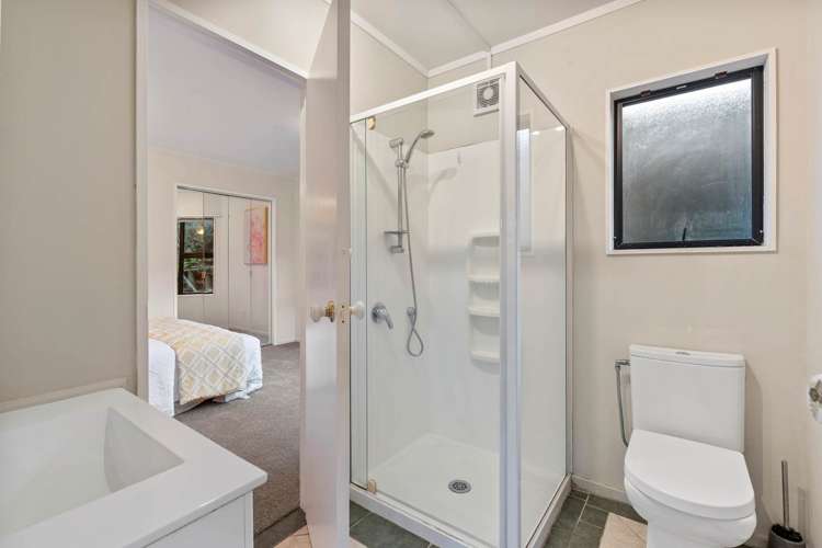 2/9 Wyoming Avenue Murrays Bay_9