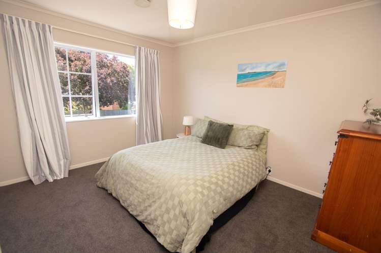 175 Middle Road Allenton_24