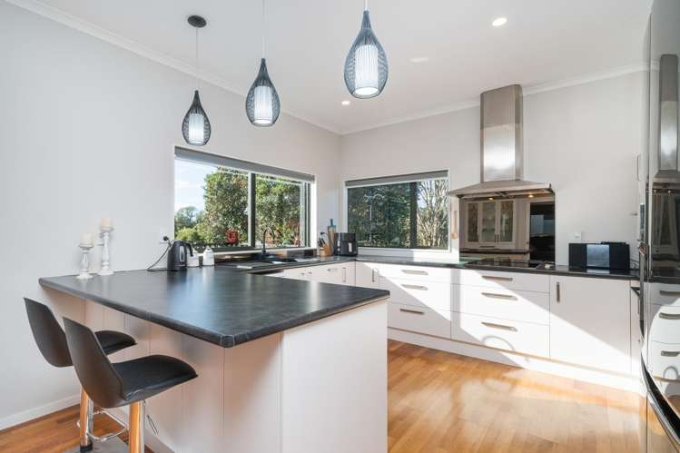 8 Greenwood Place Fitzherbert_14