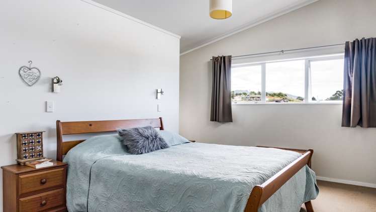 15 Violet Street Raglan_9