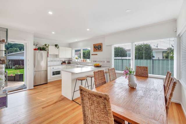 2 James Place Opaheke_2