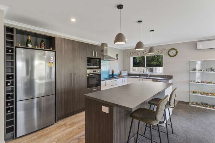 17 Kingi Te Ahoaho Place Otaki_2