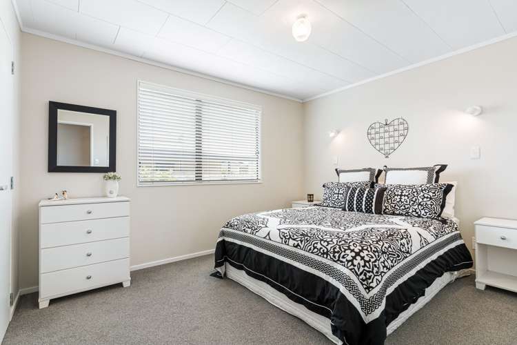 105b Moore Place Whangamata_16