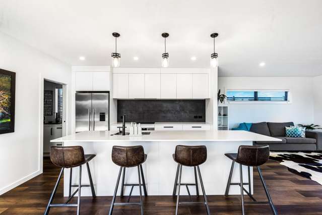 48 Ngaru Crescent Wharewaka_3