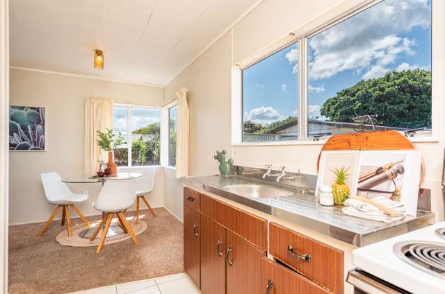 40 Norfolk Crescent Otaki Beach_4