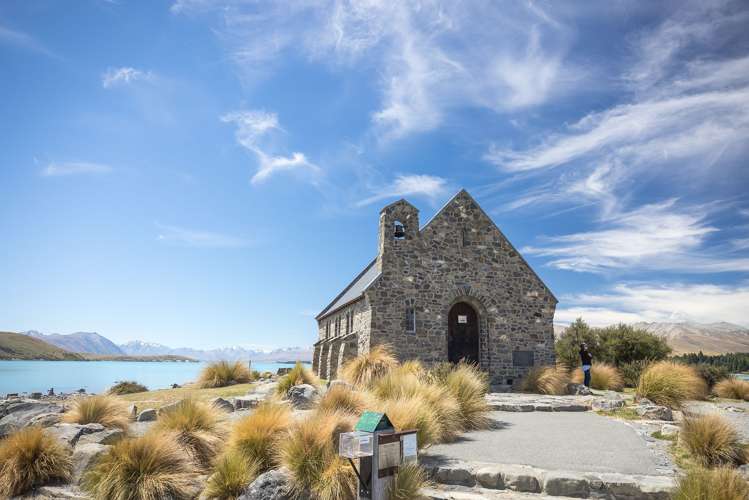 Station Bay Lake Tekapo_16