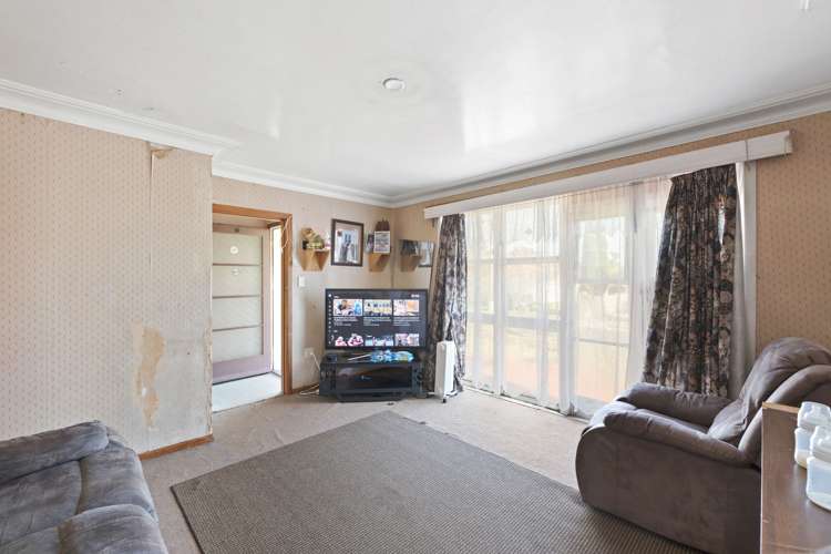 17 Ivon Road Otara_6