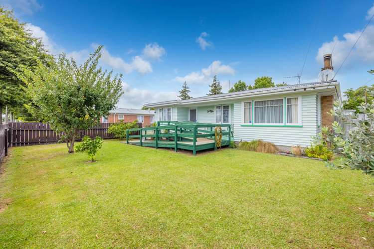 64 Mardon Road Enderley_16