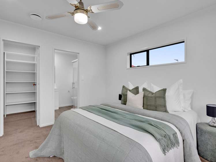 48 Forth Crescent Glenview_11