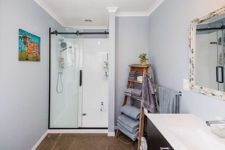 63 Himatangi Street_5