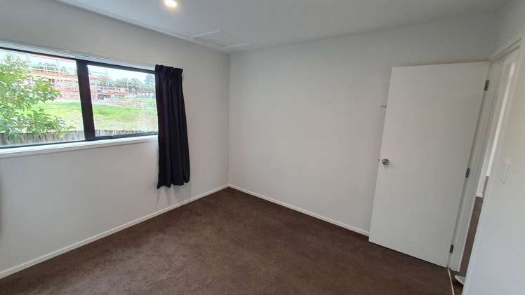 30a Miriam Corban Heights Henderson_9