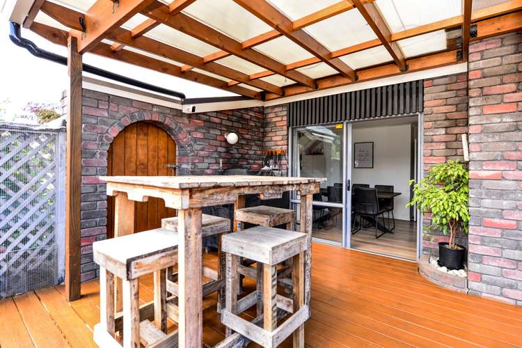 49 Ashurst Avenue Pukete_24