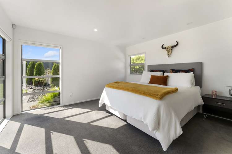 51 Waikawa Beach Road Manakau_11