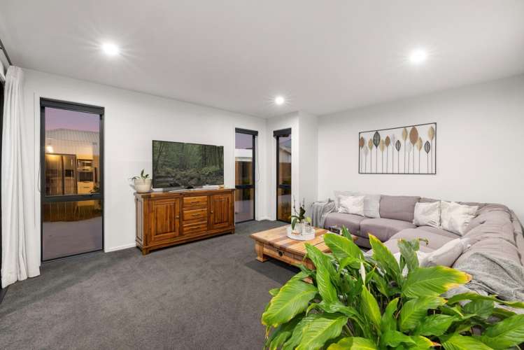 215 The Boulevard Papamoa_13