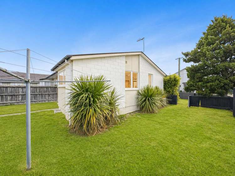 32 Jollie Street Linwood_11