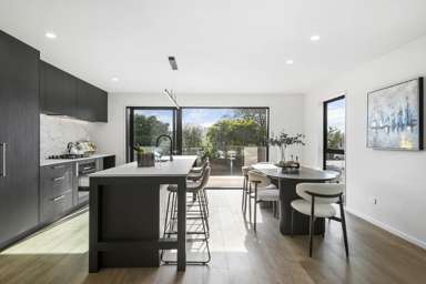 57 Oaktree Avenue_1