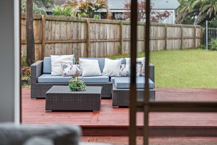 44 Miltonia Avenue Te Atatu South_21