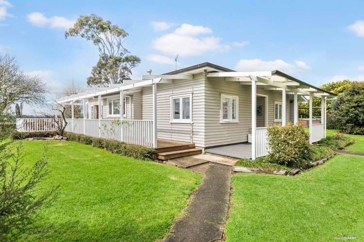 151 Gordon Road Pollok_10