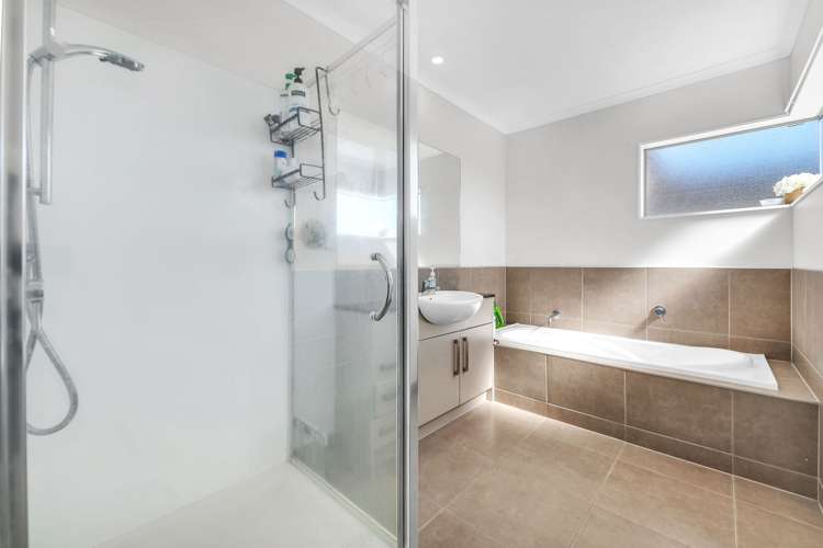 34 Heidi Crescent Flat Bush_12