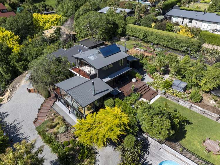 6 Merlincote Crescent Governors Bay_38