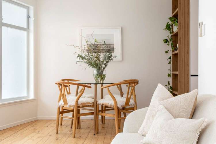 2/18 Holly Street Avondale_7