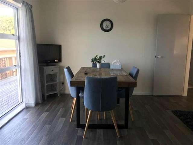 27 Petrel Place Massey_3