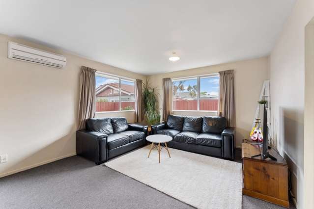 2/676 Gloucester Street Linwood_2