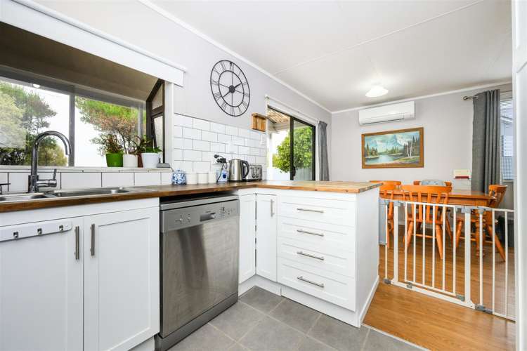 52 Hendersons Line Marton_13