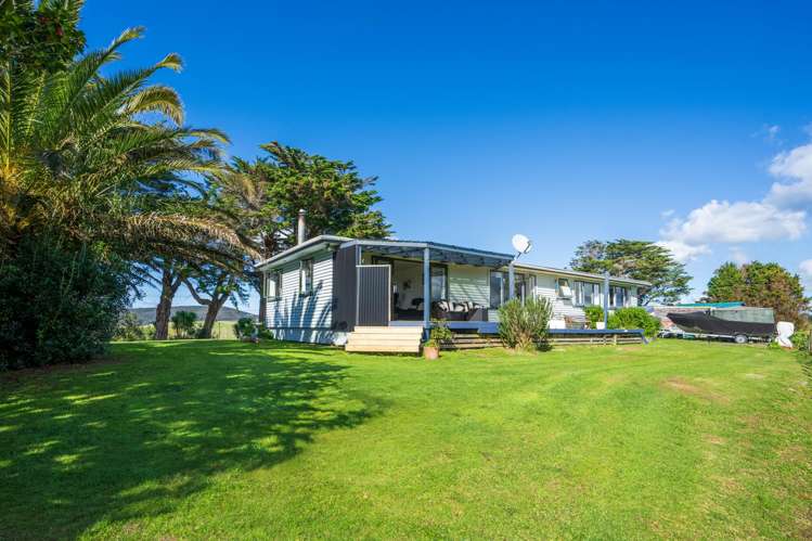 243 Pataua South Road Pataua South_32