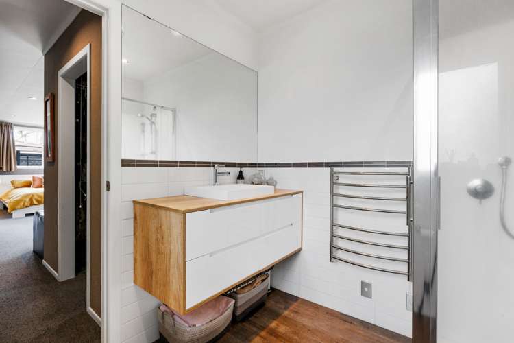 7 Chartwell Crescent Chartwell_8