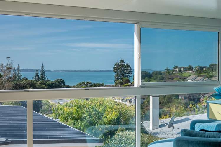 3/1013 Beach Road Torbay_1