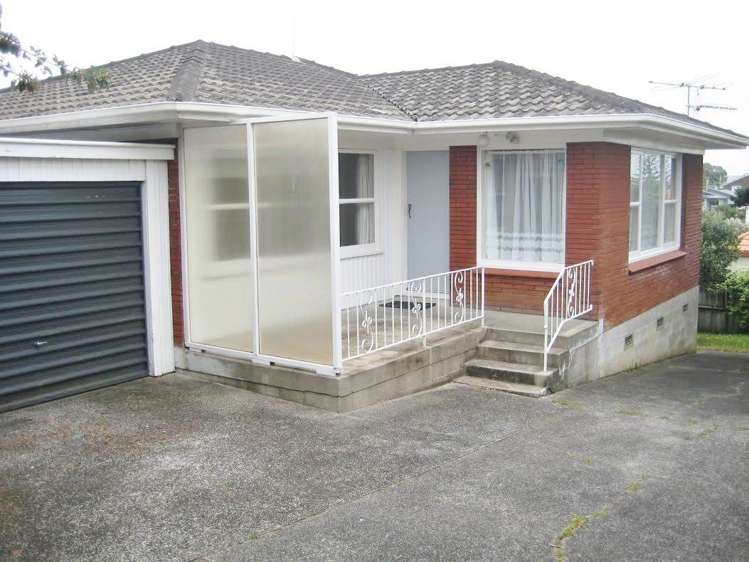 3/8 Richards Avenue Forrest Hill_0