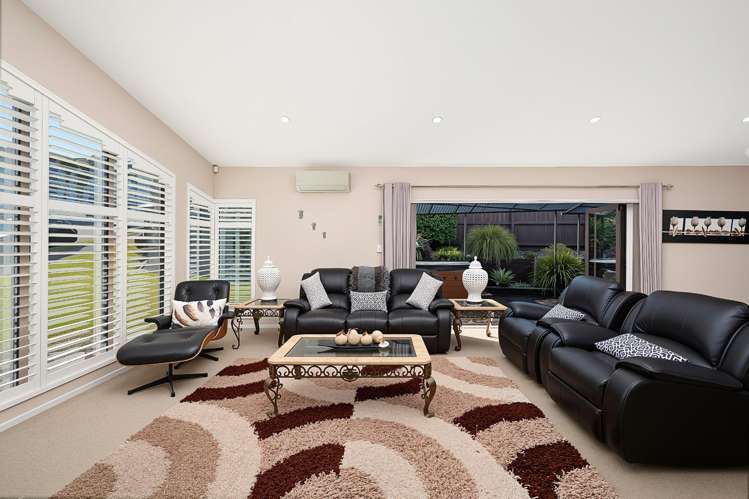 77 San Marino Drive West Henderson_2