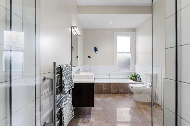 28 Knowles Street Merivale_22