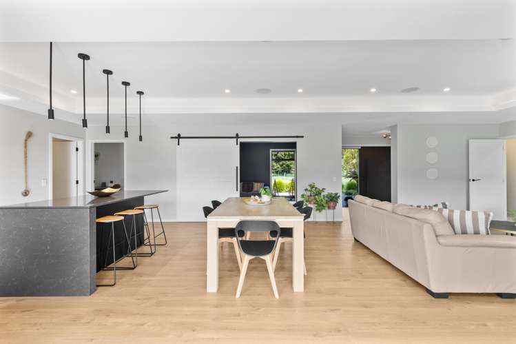 51 Pigeon Valley Road Wakefield_12