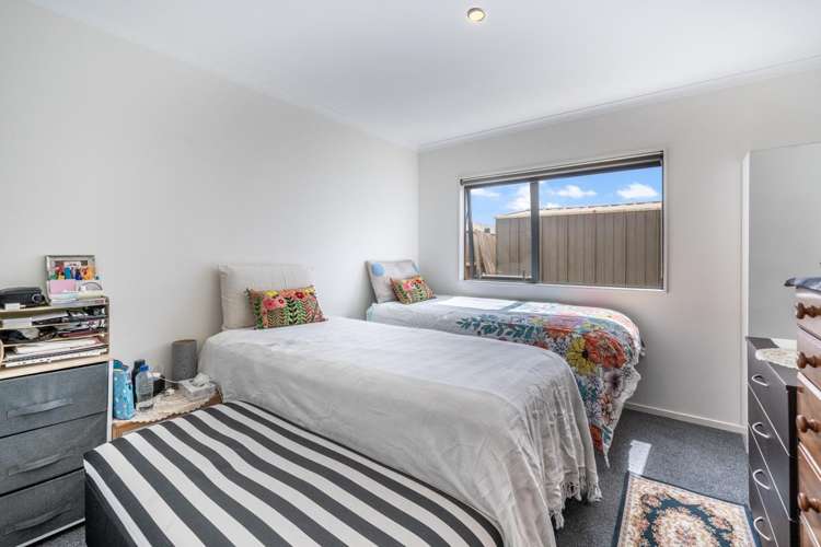 167 Mahia Road Wattle Downs_14