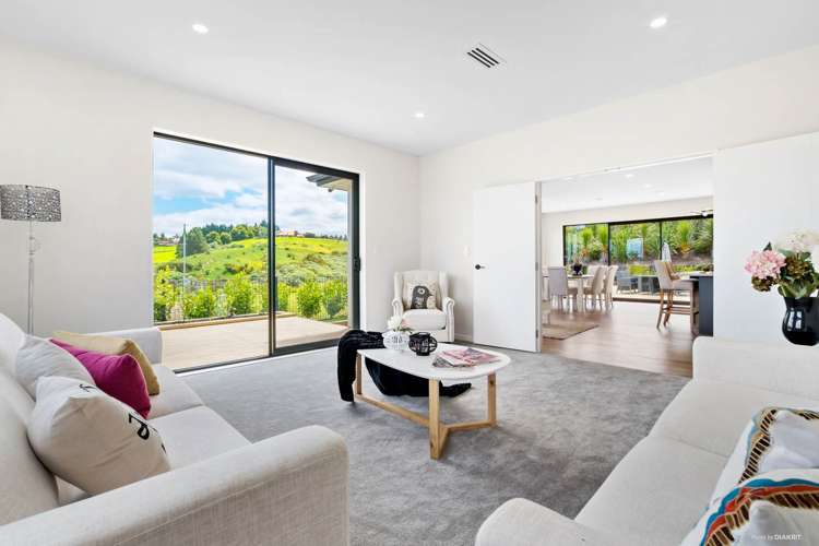 28 Boocock Crescent Orewa_7