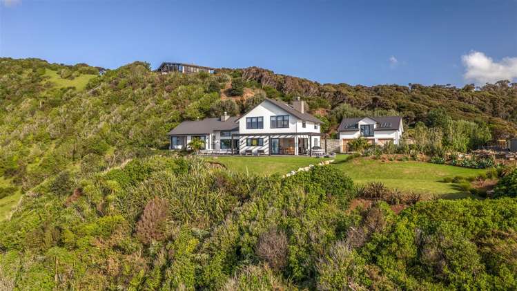 98 Pukematu Lane Russell_3