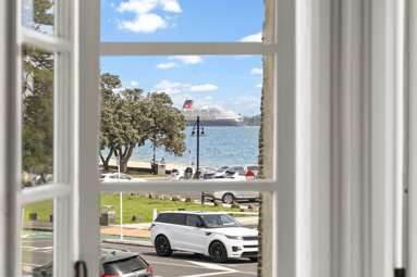 12/105 Tamaki Drive_2