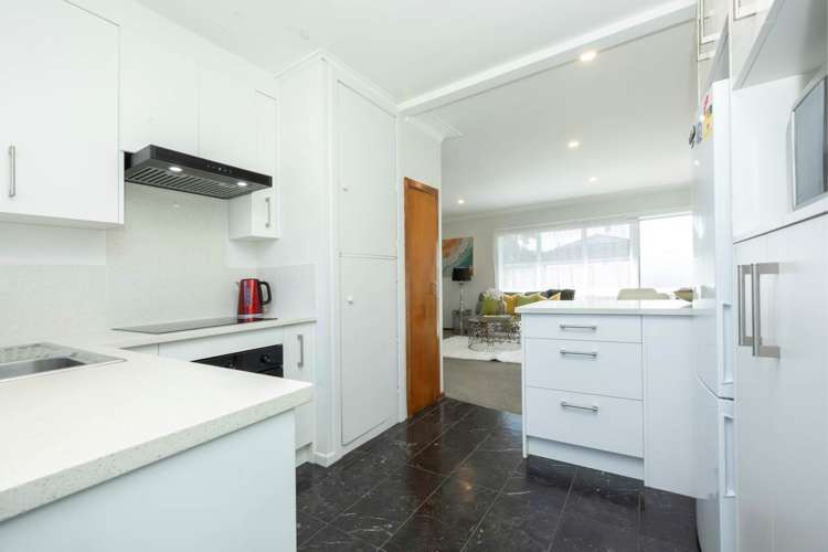 4/13 Kings Road Panmure_6