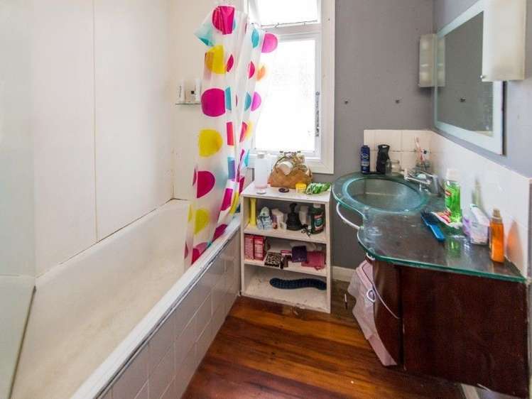 245 Somme Parade Aramoho_8