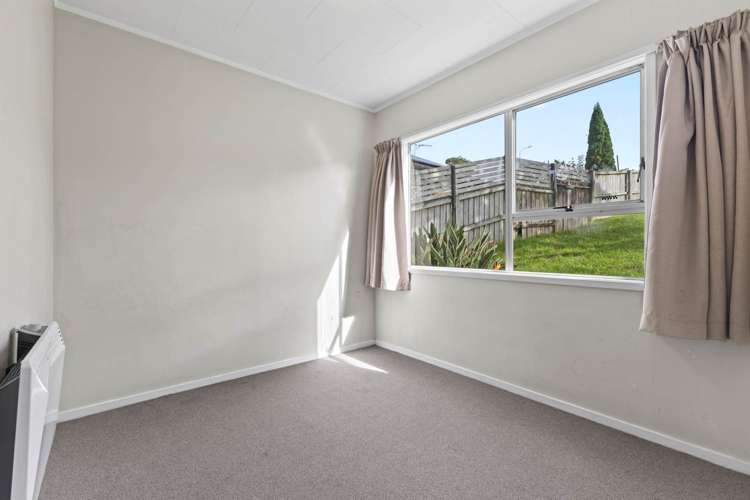 34 Lendenfeld Drive Papatoetoe_12