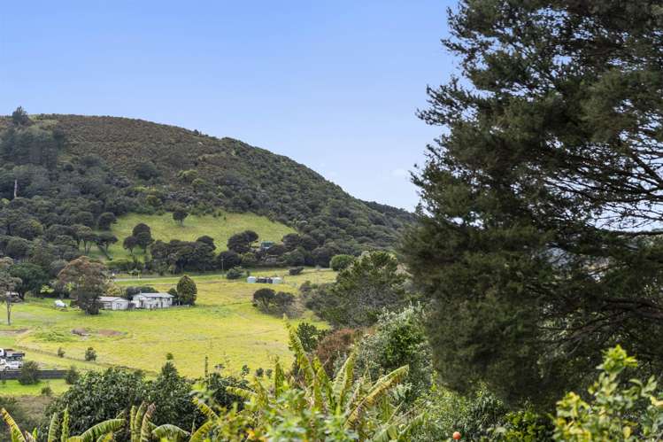 29 Calais Terrace Ostend_17