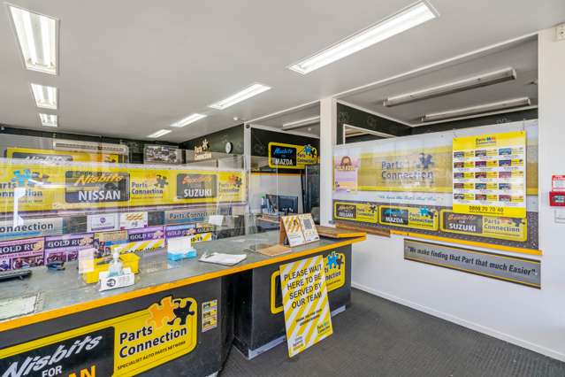 Units F and G/181 Great South Road Takanini_3