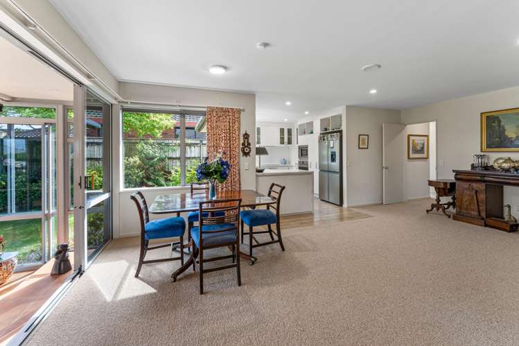 8 Tyree Drive Stoke_9