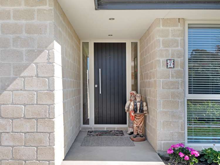 7 Swindon Lane Amberley_25