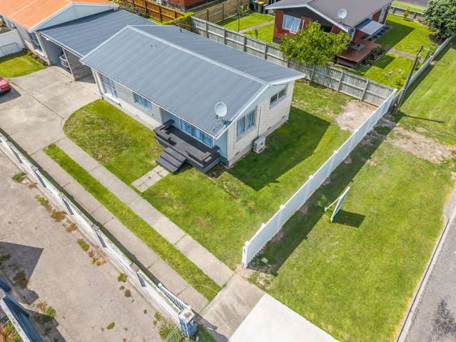 72A Main Street Edgecumbe_2