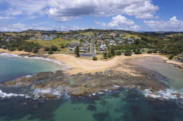 46 Stratford Drive Cable Bay_35