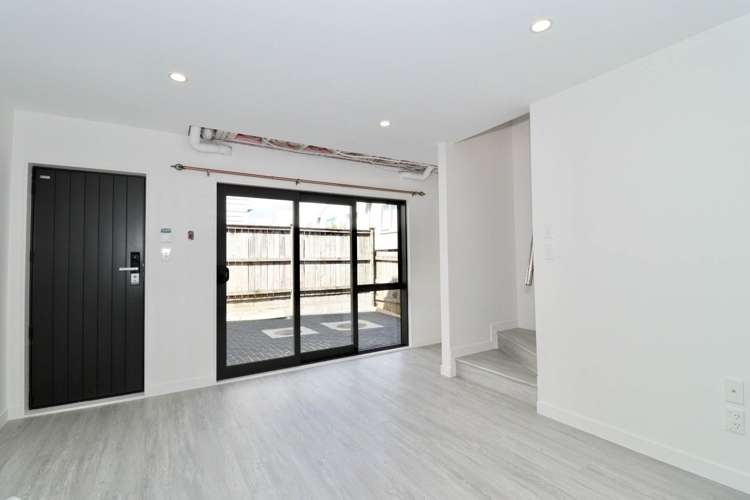 23F Camp Road Mt Wellington_4